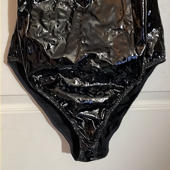 Forever 21 Faux Patent Leather Bodysuit Halter Style V-Neck With Snap Closure - Picture 3 of 5